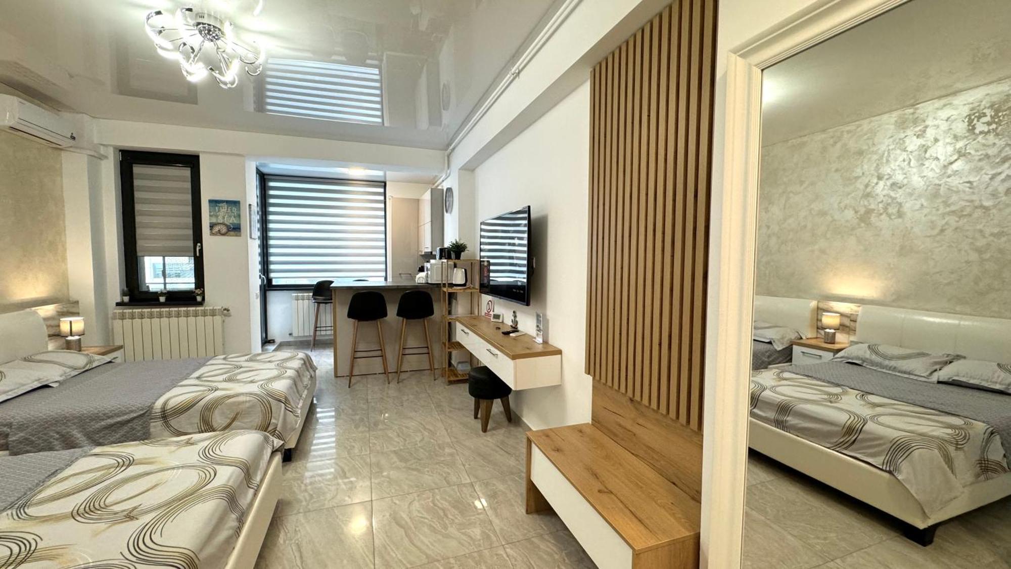 Seaview Deluxe Double Studio - Beachfront Resort Năvodari Zewnętrze zdjęcie